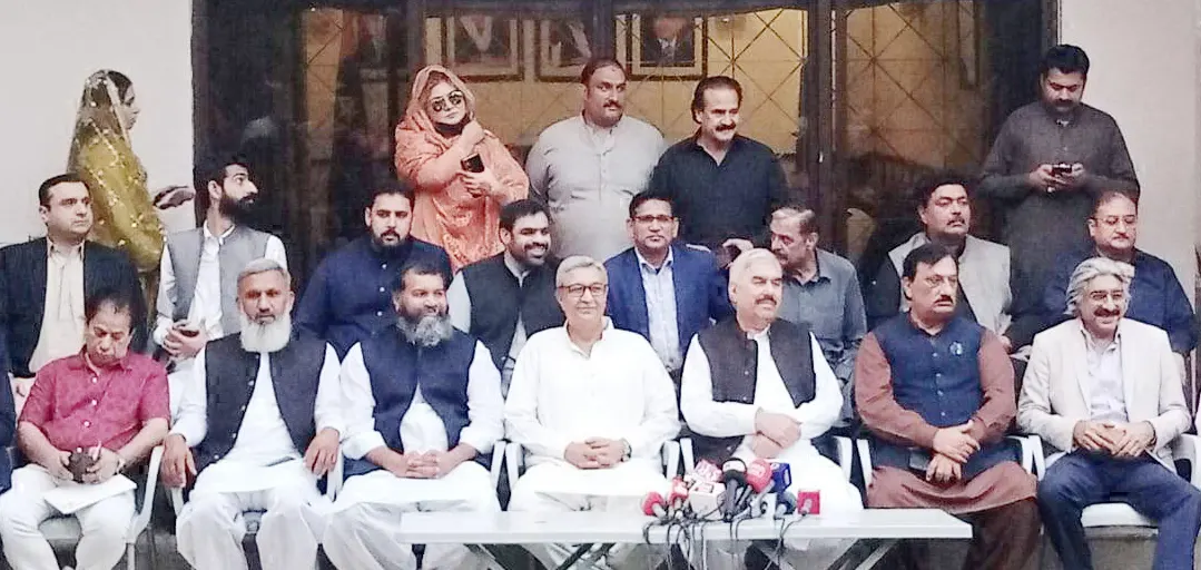 Ppp Hints At Potential Alliance With Pti Other Rival Parties Of Pml N