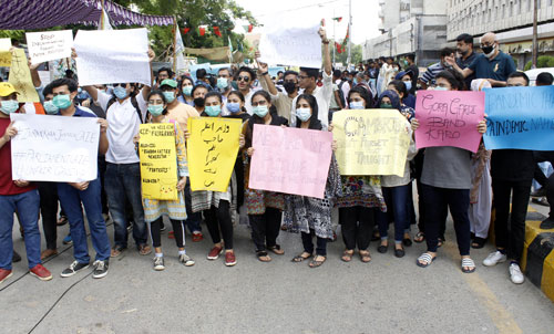 O/A-Level students protest against 'unfair grades' - Pakistan Observer