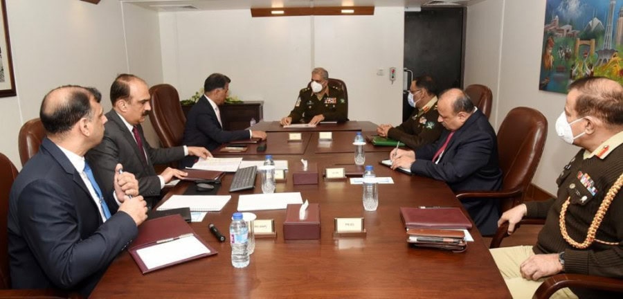 Gen Bajwa lauds tireless efforts of ISI for national security