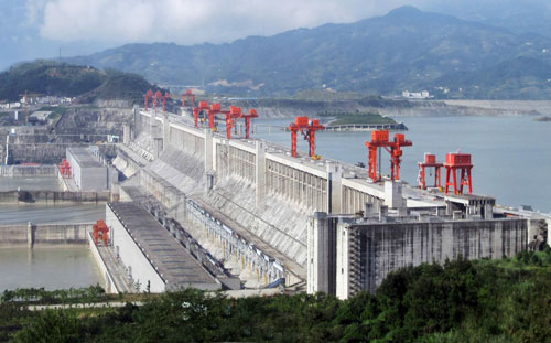 311 hydroelectric power projects completed, 672 more to begin