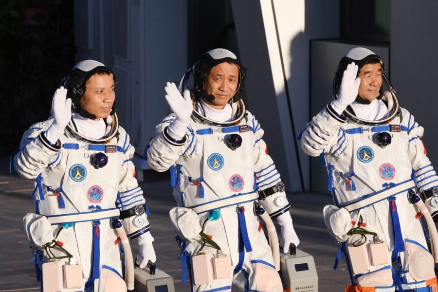 China space station: Astronauts record first 24 hours in space