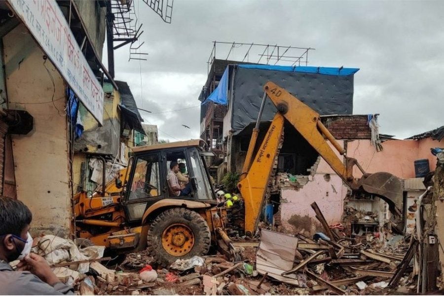 India building collapse