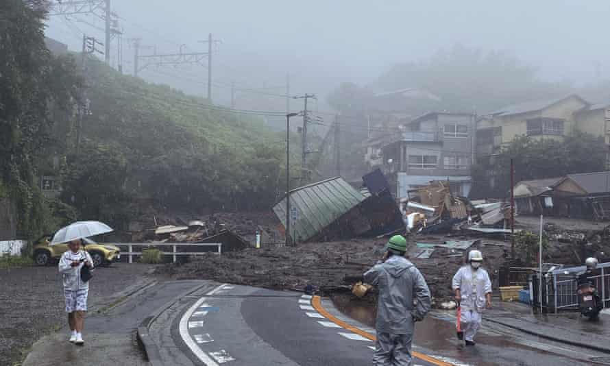 Japan: 20 missing after massive landslide in Atami city