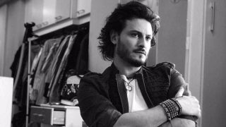 Actor Osman Khalid Butt urges people to refrain from sharing unverified information regarding Noor Mukadam's murder