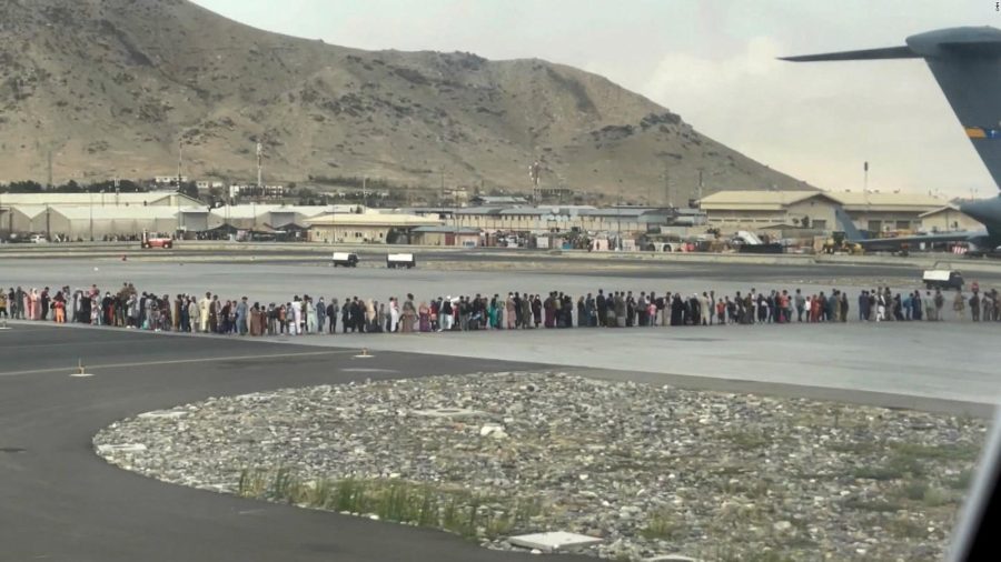 Kabul airport: Terror attack warning, countries urge people to evacuate