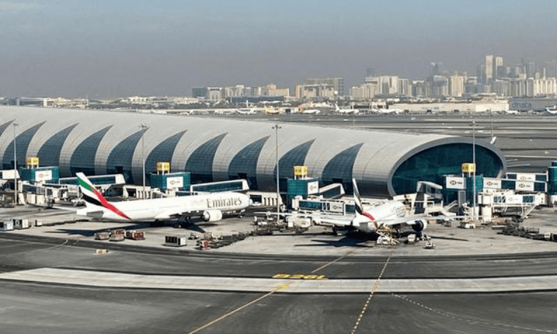 UAE may extend flight restrictions for Pakistan amid surging COVID cases