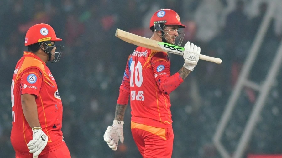 Hales, United take down Zalmi in first eliminator