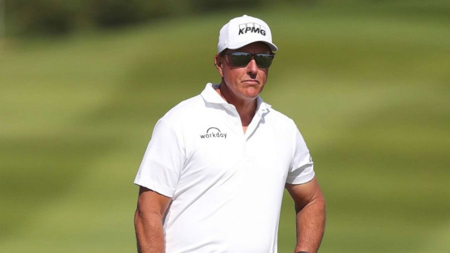 Phil Mickelson loses KPMG sponsorship