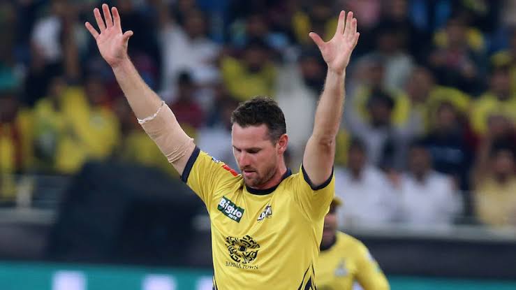 Pakistan's bowling coach Shaun Tait to reach Karachi soon