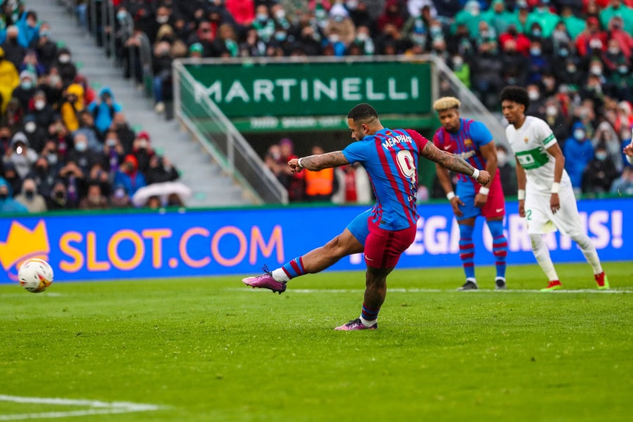 Profligate Barcelona eke out a win against Elche