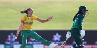 Pakistan drop third straight game in ICC Women's WC
