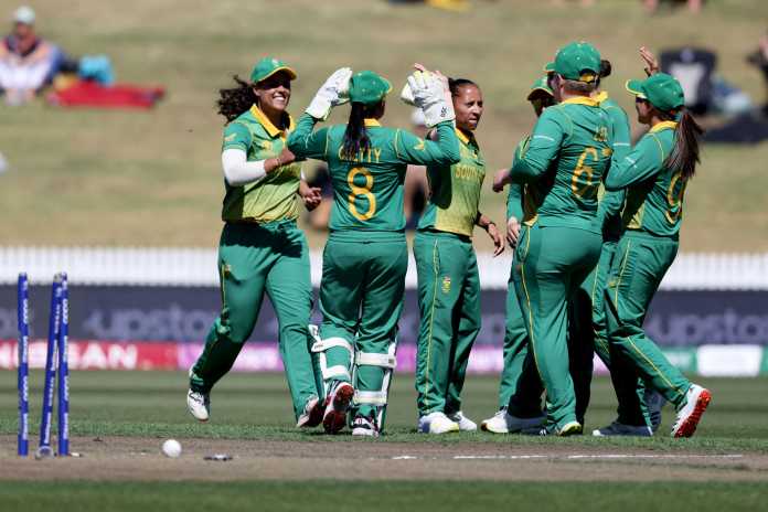 South Africa women down New Zealand in WC
