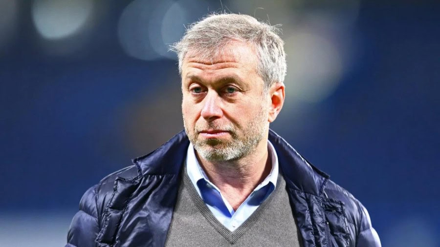 Roman Abramovich sets sights on a new football club