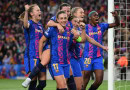 Record crowd watches Barcelona Femeni thrash Woflsburg