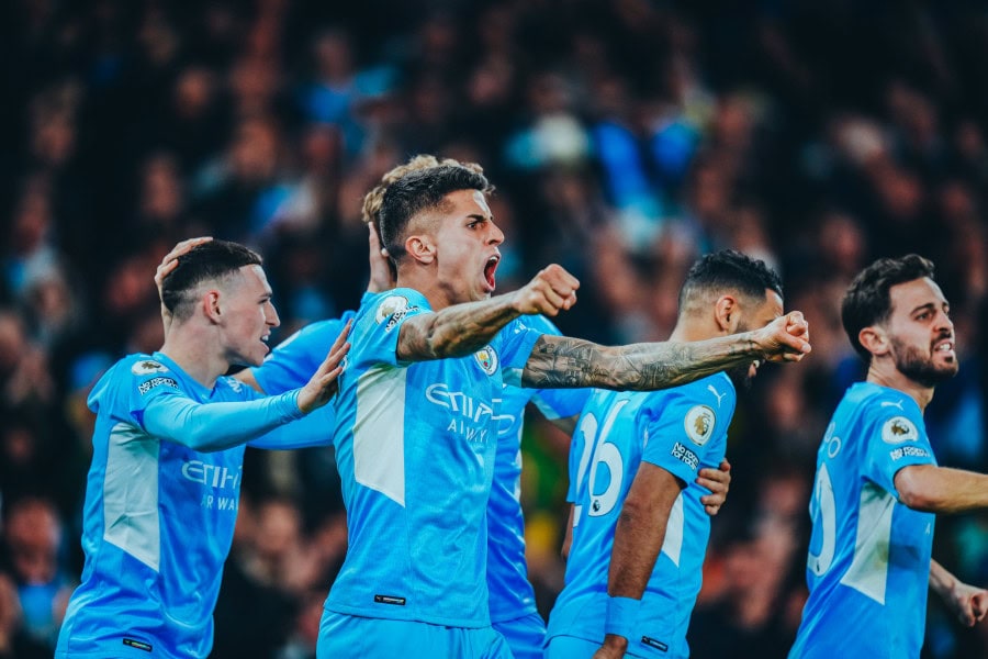 Man City beat Brighton to answer Liverpool's call