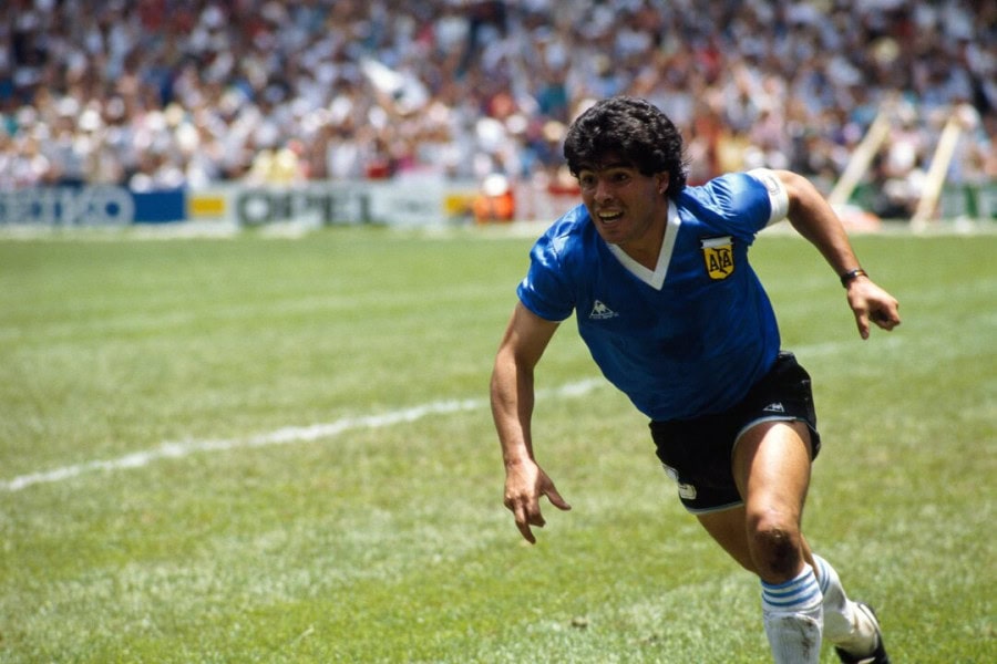 Maradona's "Hand of God" shirt fetches record price