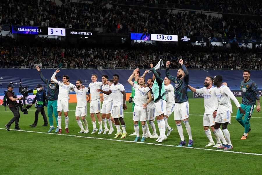 Real Madrid stun Man City to reach UCL final