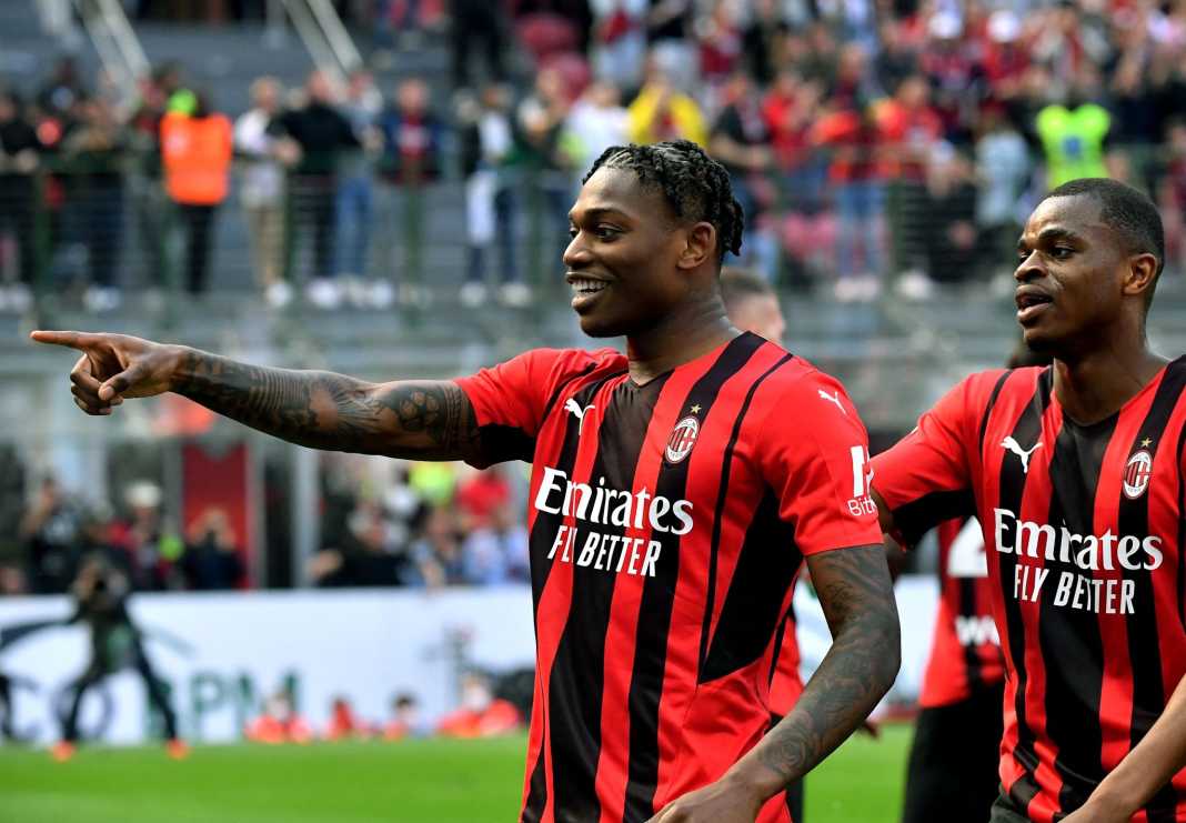 Milan clubs taking Serie A title race down to the wire