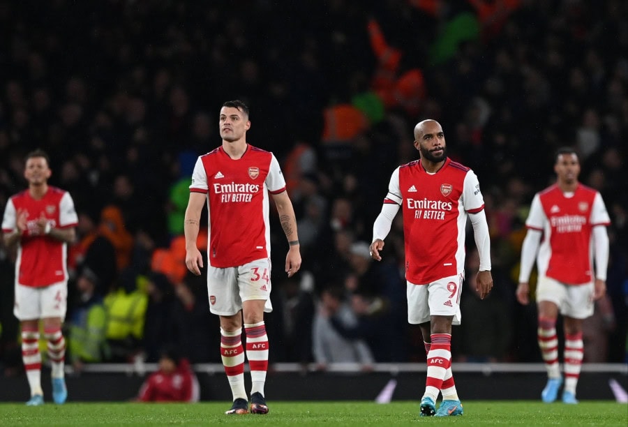 Arsenal's champions league hopes all but over