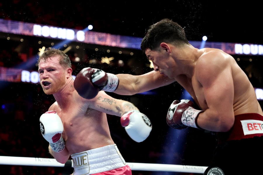 Dmitry Bivol upsets Canelo Alvarez