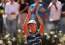 Italian Open: Iga Swiatek reaches quarterfinals