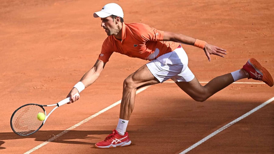 Djokovic into Italian Open semi finals