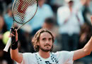 Tsitsipas moves on in French Open