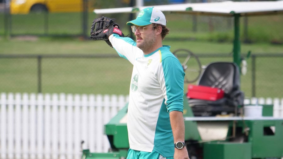 Vettori joins Australia's coaching staff