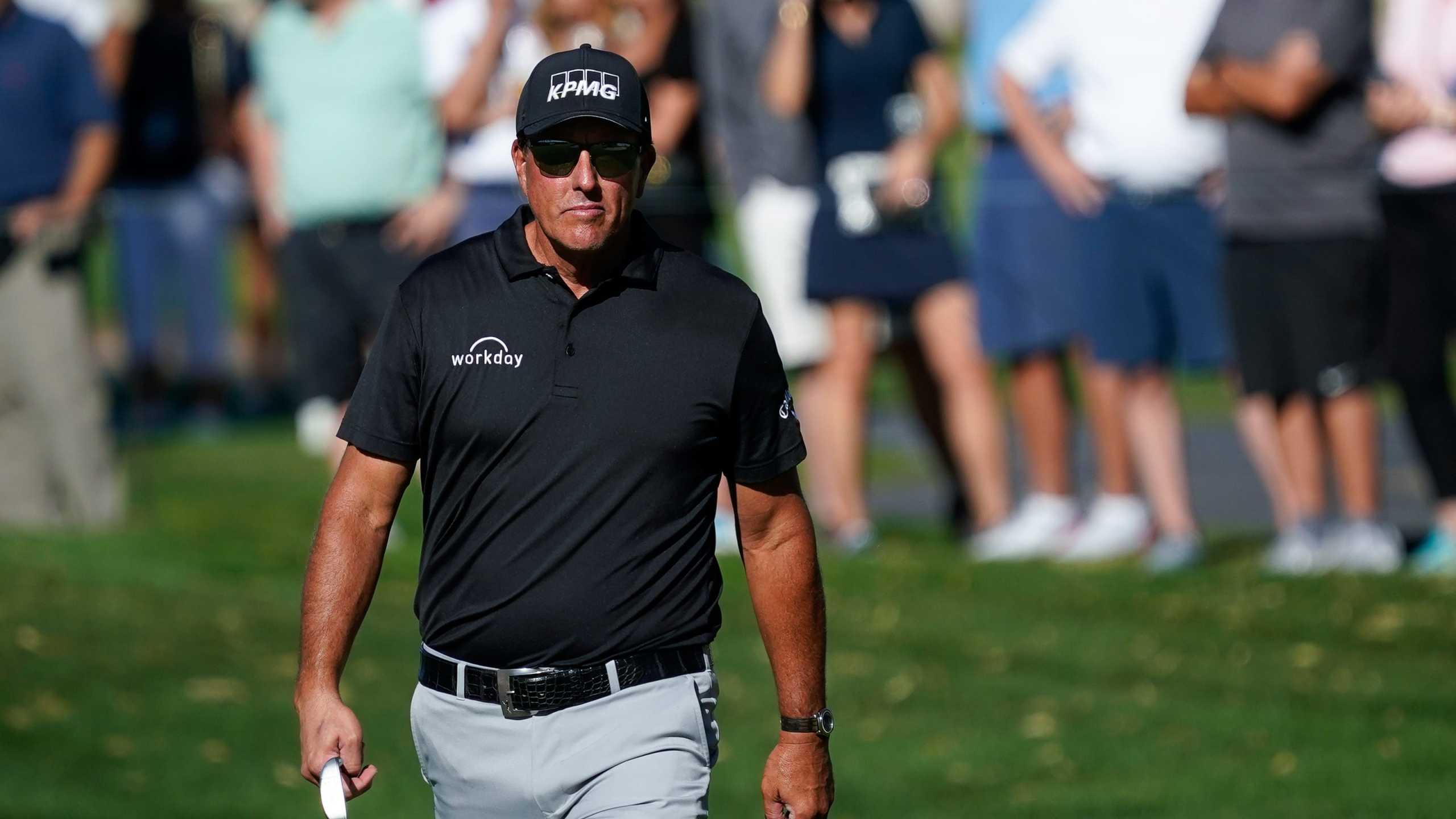 Phil Mickelson to play inaugural LIV Golf event - Pakistan Observer