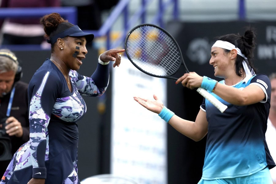 Serena Williams and Ons Jabeur have reached Eastbourne Semi-finals