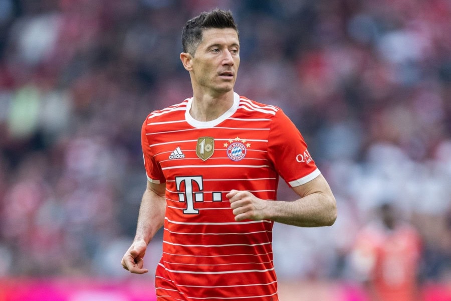 Bayern set Lewandowski price