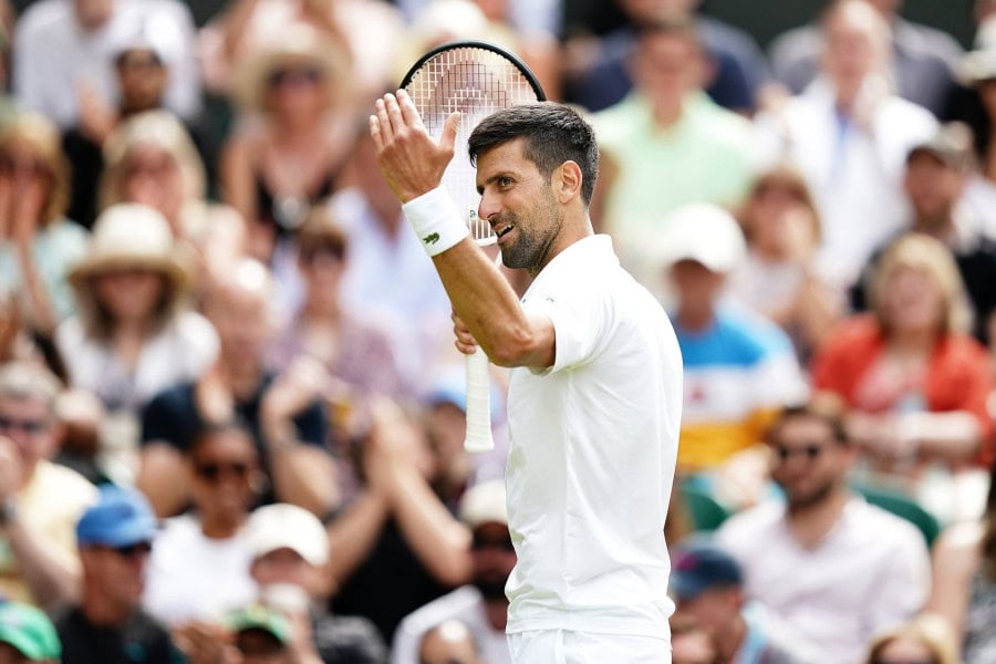 Novak Djokovic has beaten Jannik Sinner to reached Wimbledon semi-finals