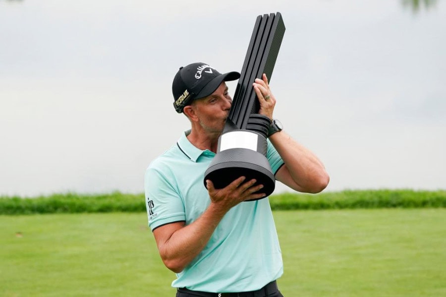 Henrik Stenson wins LIV Bedminster on debut