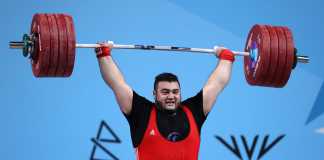 Muhammad Nooh Dastagir Butt wins Pakistan's first Gold at Commonwealth games