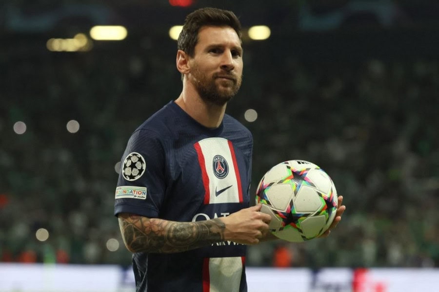 Messi leads PSG past Lyon