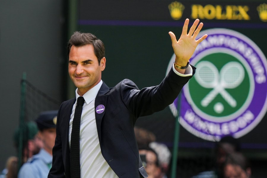 Roger Federer announces retirement from tennis