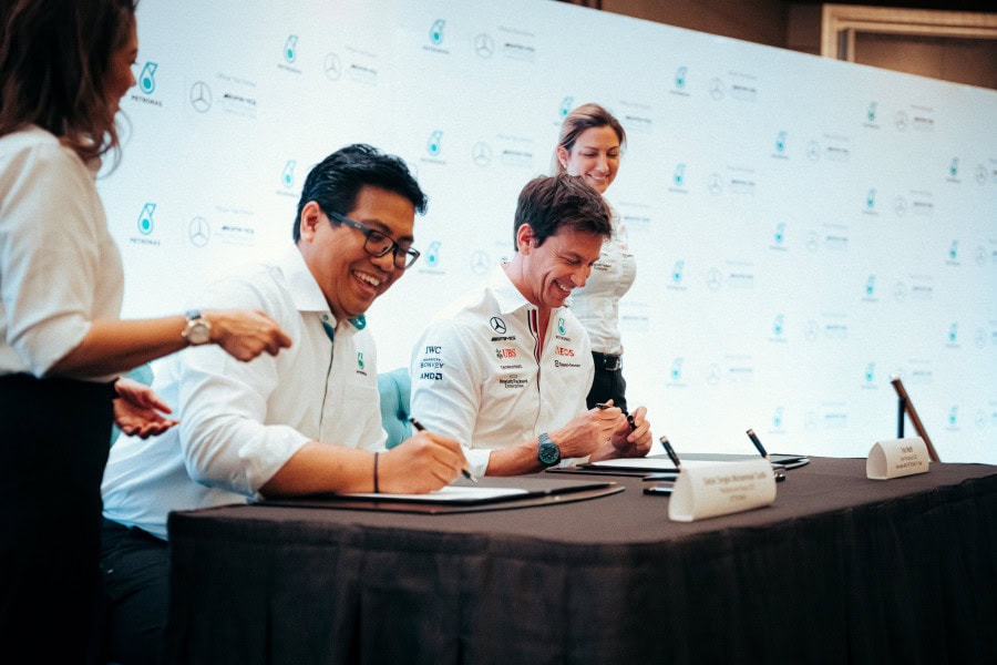 Mercedes, Petronas extend partnership