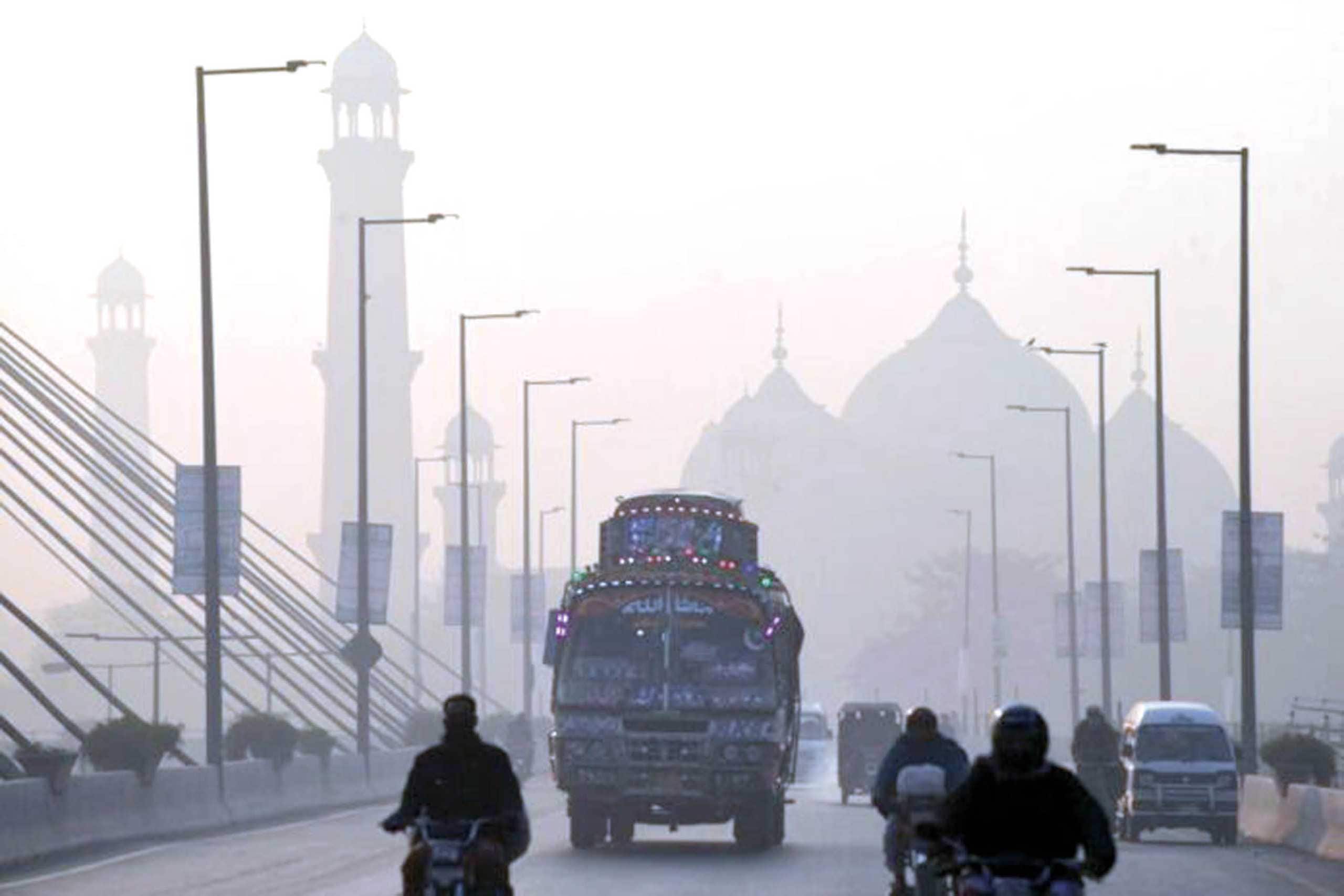 Lahore, Karachi On Top Of Most Polluted Cities On AQI - Pakistan Observer