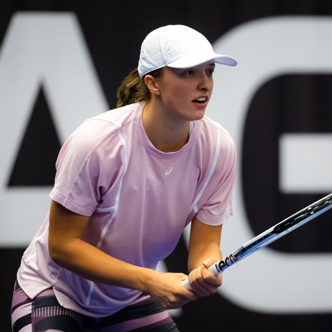 Swiatek opens Ostrava Open campaign with a win - Pakistan Observer