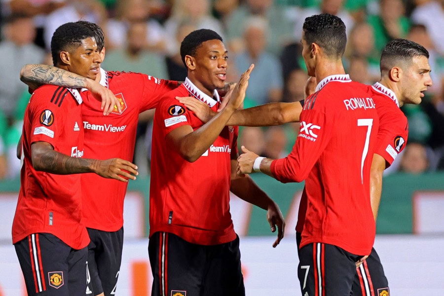 Manchester United survive Omonia scare in Europa League, Arsenal cruise