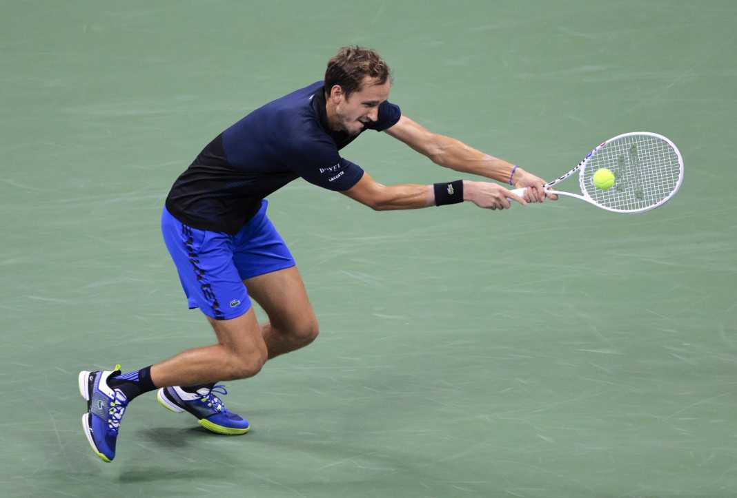 Medvedev beats Ruusuvuori at Astana Open as Djokovic clash moves closer