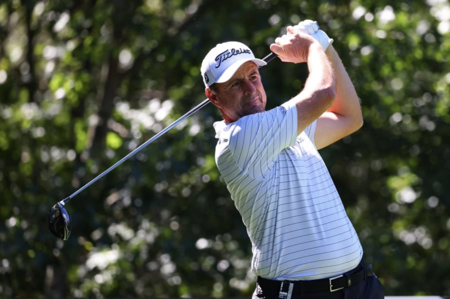 Richard Bland, Branden Grace share LIV Bangkok lead after Day 1