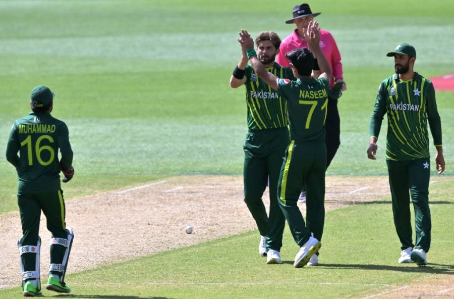 T20 World Cup: Pakistan reaches semi-finals with a win over Bangladesh