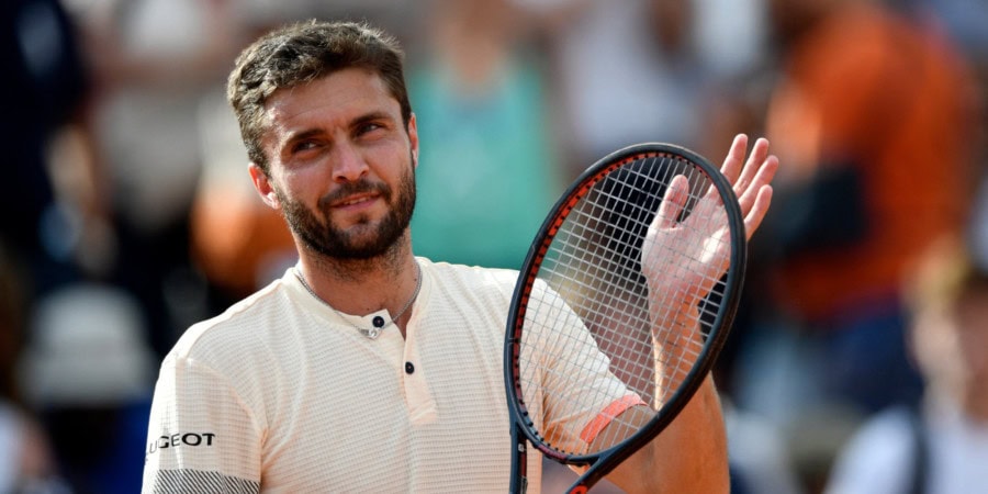 Gilles Simon upsets Murray in Paris Masters