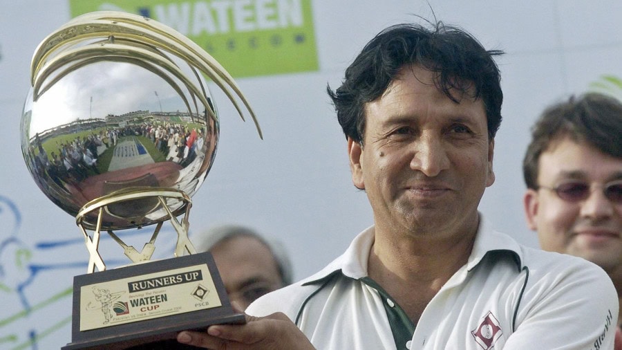 Abdul Qadir inducted into the ICC Hall of Fame