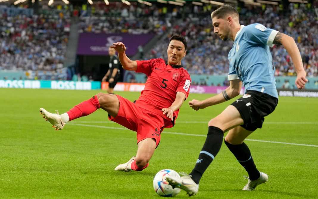 Uruguay and South Korea playout another drab draw in World Cup