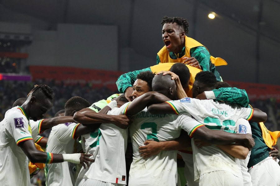 FIFA World Cup: Senegal down Ecuador to reach last 16