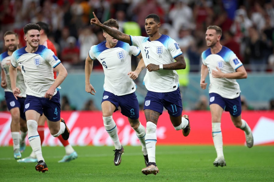 England beats Wales, USA reaches round of 16 in FIFA World Cup