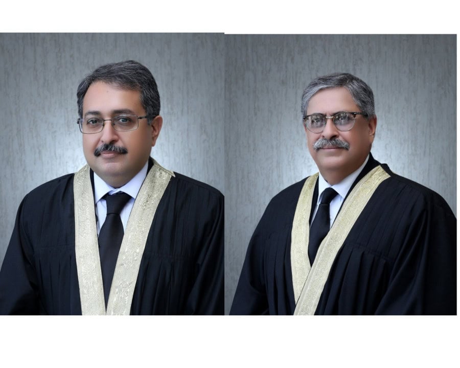 Justice Aamer Farooq