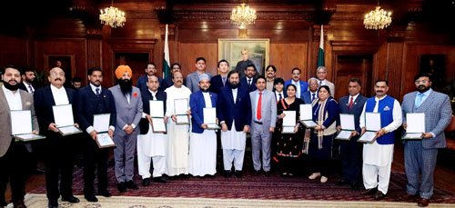 Governor recognises services of human rights activists
